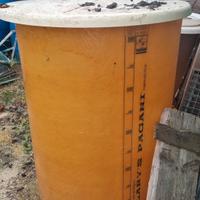 Bidone/ contenitore in vetroresina/plastica 