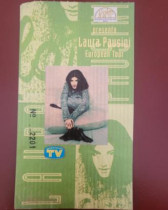 biglietto concerto Laura Pausini  93