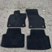 Set tappetini passat b8 2012-2022