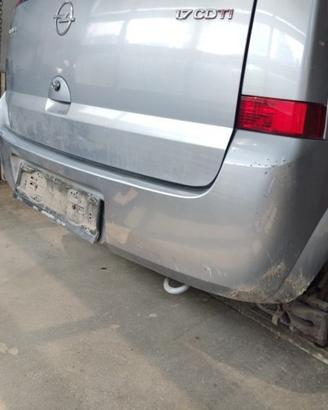 Paraurti posteriore OPEL MERIVA del 2004