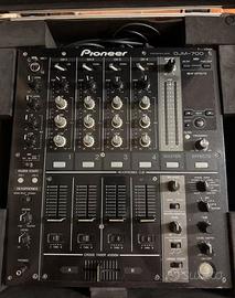 Pioneer 700 mixer