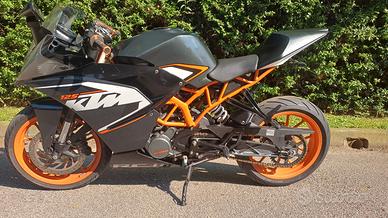 KTM RC 125 2016