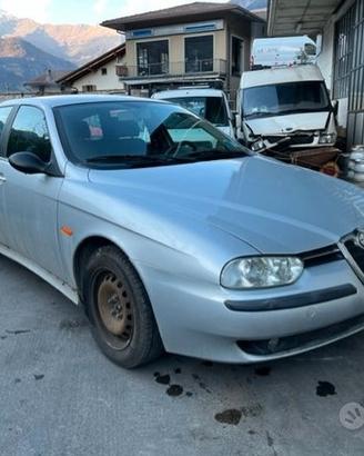 Ricambi Alfa Romeo 156 station wagon 2001 grigia