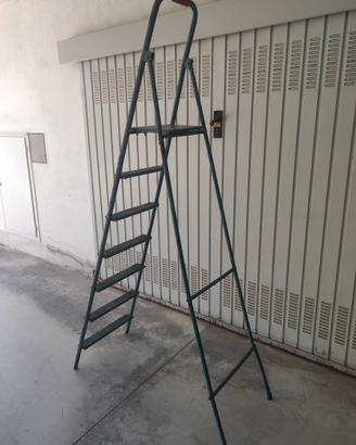 Scala domestica 7 gradini