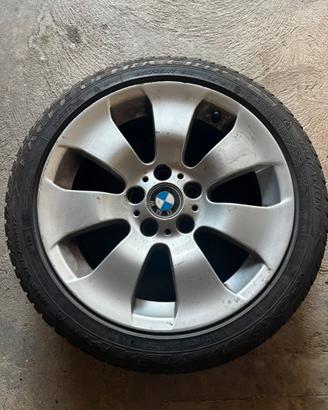 Gomme invernali 225/45R17, cerchioni originali BMW