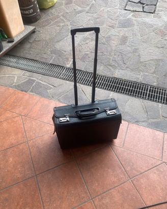 Valigia con ruote porta campioni