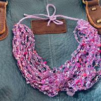 Collana fatta a mano di perline