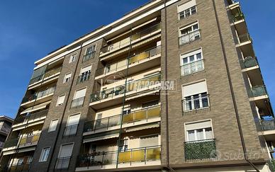 QUADRILOCALE CON ASCENSORE IN ZONA REISDENZIALE