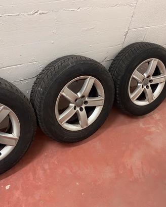 Cerchi originali Audi 17" Q3/Q5 + pneumatici