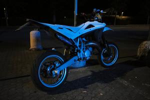 Husqvarna SM 125