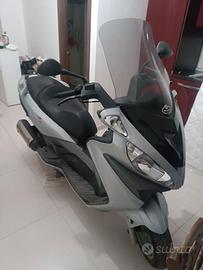 Malaguti Madison 3 ie motore piaggio