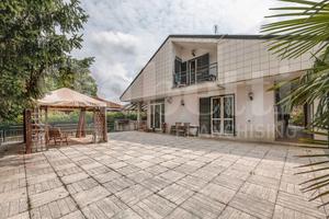 Villa bifamiliare San Raffaele Cimena