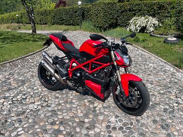 Ducati streetfighter 848