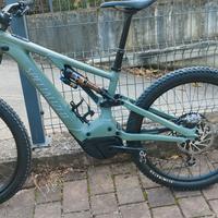 E-bike Specialized Turbo levo comp alloy