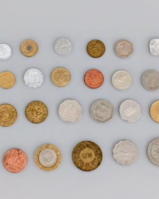 Lotto 40 monete straniere da tutto il mondo