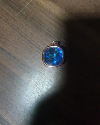 ciondolo con zircone azzurro (by Bijou Brigitte)