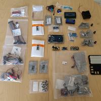 Lotto Arduino con tanti accessori e moduli