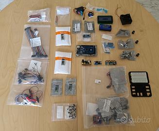 Lotto Arduino con tanti accessori e moduli