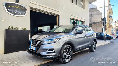 Nissan Qashqai 1.5 dCi N-Connecta FULL 2017