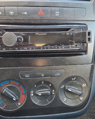 impianto autoradio x grande punto