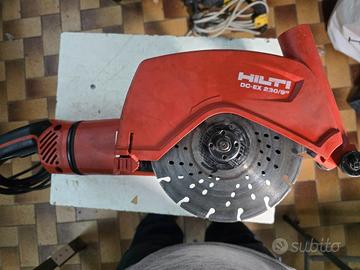 SMERIGLIATRICE ANGOLARE HILTI AG 230 -24 D