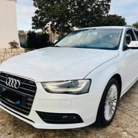 Audi A4 Avant 2.0 TDI - PERFETTA - 2012