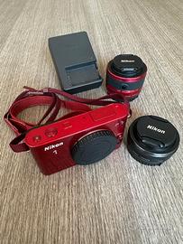 Nikon 1 J1 con 2 obiettivi
