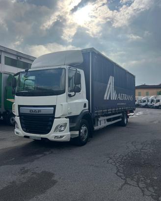 DAF CF 320
