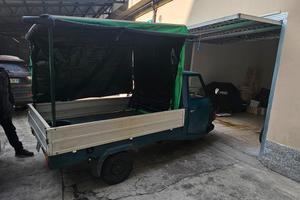 ape car 200cc  con cassone telato