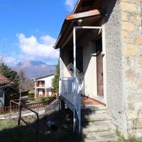 CASA SEMINDIPENDENTE A VILLA MINOZZO
