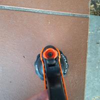 Erogatore per canna e spruzzino per irrigazione