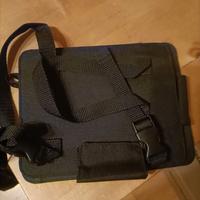 TV  per poggia testa auto.