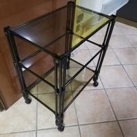 Tavolino con rotelle 