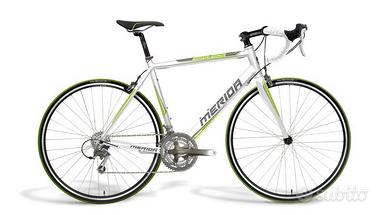 Bicicletta Merida road race 901