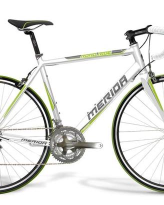 Bicicletta Merida road race 901