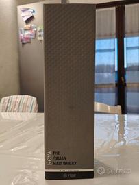 Whisky Puni Nova first edition