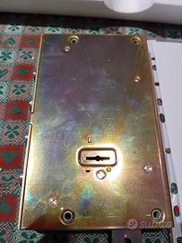 serratura sicurezza CISA