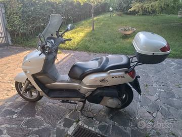 Yamaha MBK 300 - Kilibre