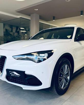 Alfa Romeo Stelvio 2.2 t Super rwd 160cv auto
