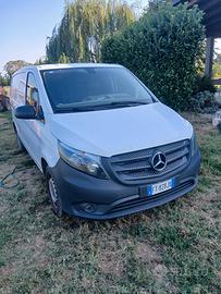 mercedes vito 111 