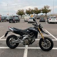 Aprilia Dorsoduro 750