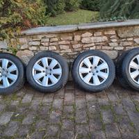 4 pneumatici Nokian Tyres all season
