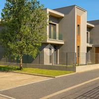 VILLA A SCHIERA D'ANGOLO A CASSANO D'ADDA