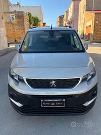 Peugeot Rifter BlueHDi 100 S&S Allure Standard