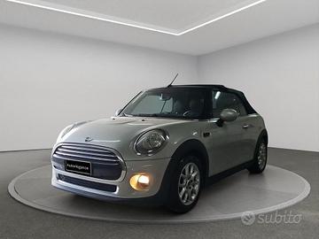 Mini Cooper D Cabrio 1.5 Cooper D Auto