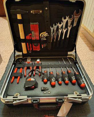 valigetta con utensili e avvitatore 12v wurth