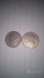 Due monete: 100 Lire datate 1996. 🪙