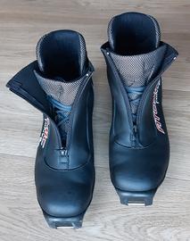 Scarpe sci di fondo Atomic n. 44