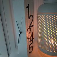 Orologio da tavolo moderno