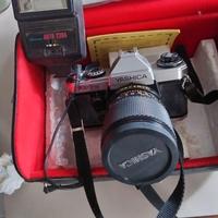 Fotocamera Yashica FX-D Quartz con obbiettivo